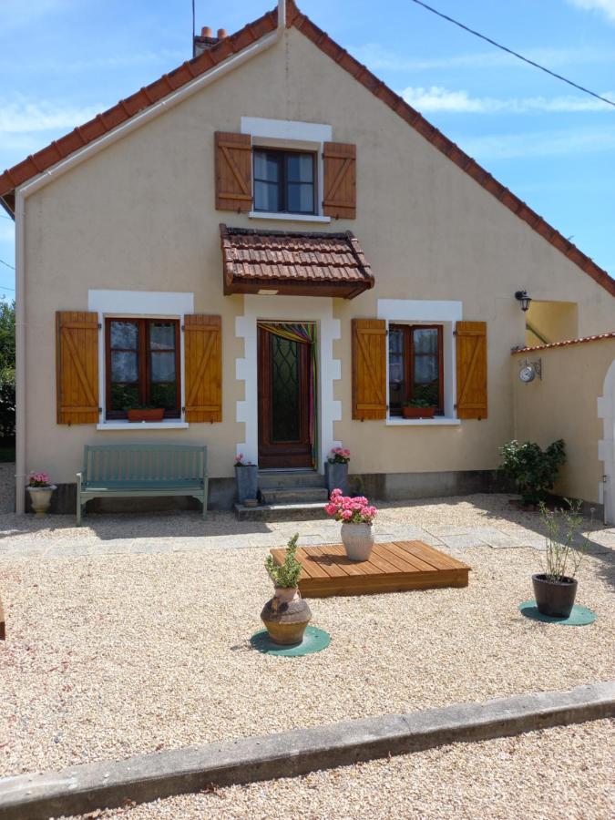 Chambres D' Hotes A Benaize Coulonges  Exteriér fotografie