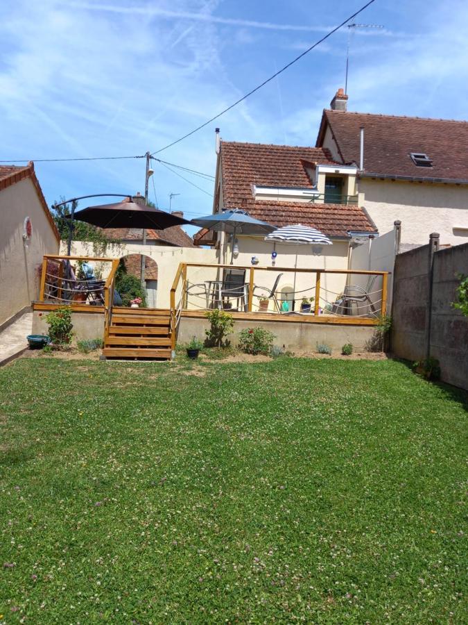 Chambres D' Hotes A Benaize Coulonges  Exteriér fotografie